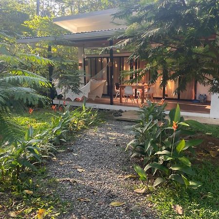 Caribbean Irie - Charming, Luxurious Bungalow In Nature With Ac & Fiber Optic Wifi Puerto Viejo de Talamanca Exterior photo